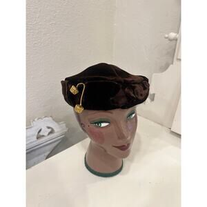 Baroness Women’s One Size Brown Velvet Cocktail Hat